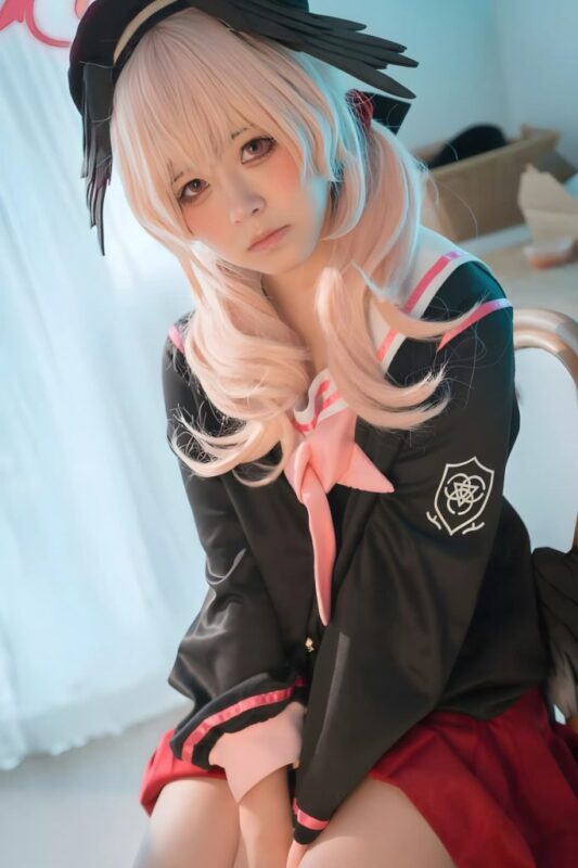 渡久山 Cosplay写真合集 17套-秀人网